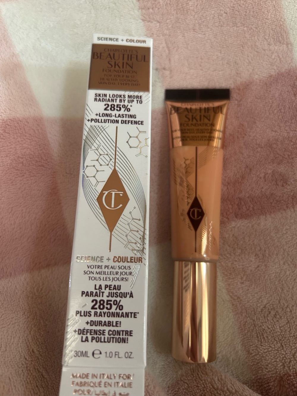 Charlotte Tilbury Beautiful Skin Foundation - Warm Beige Tone